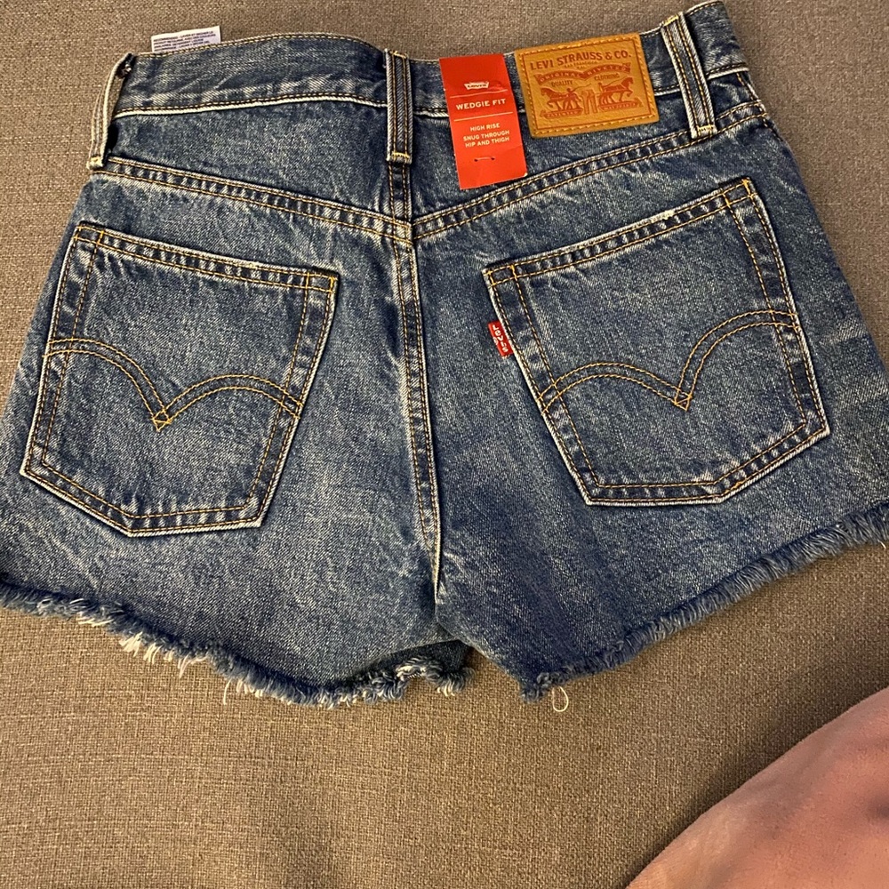 Levi’s shorts